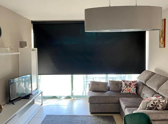 New Stunning Ocean Aprt In 